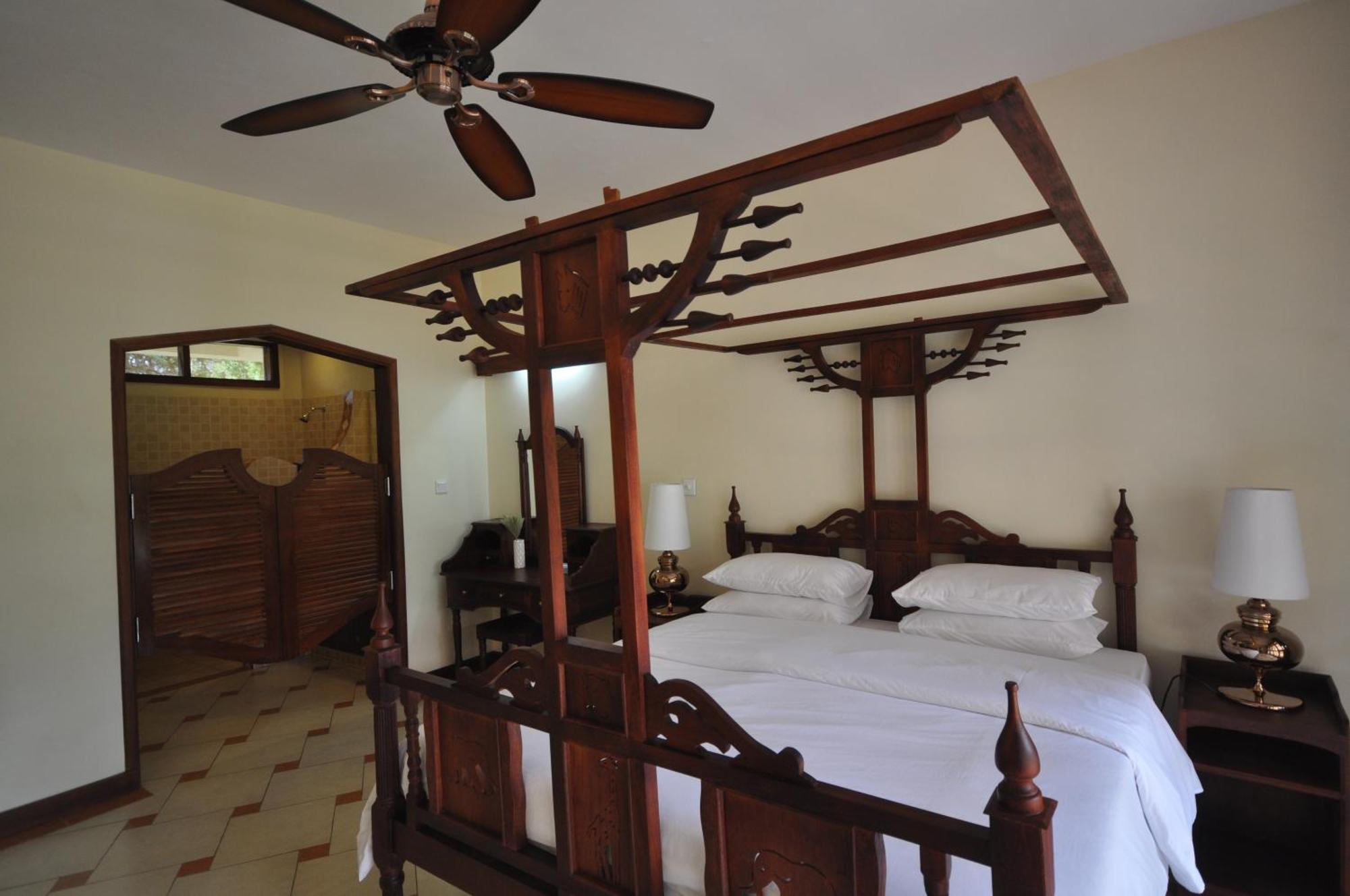 Hunters Lodge Twaandu Exterior foto